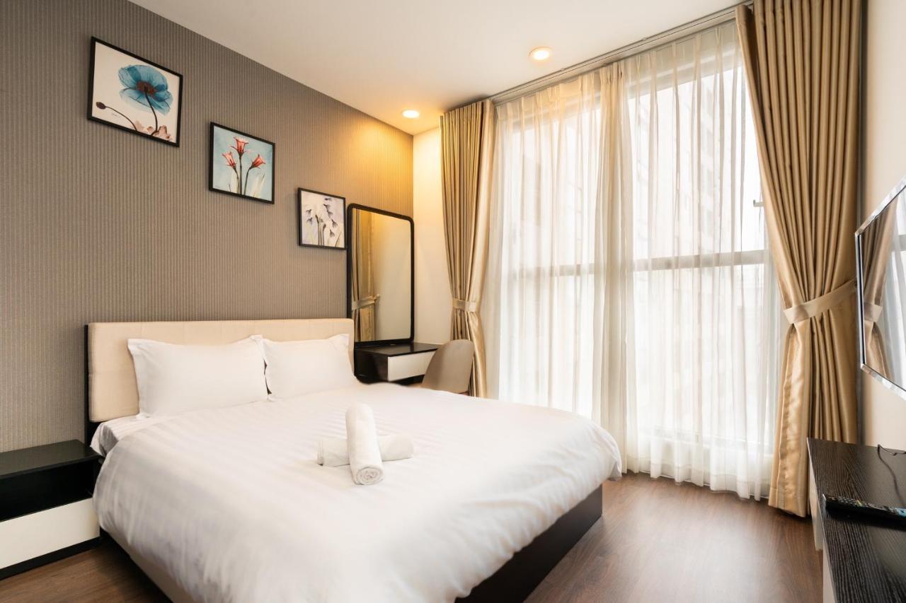 Price Saigon Royal 2 Bedrooms Apartment Ho Chi Minh City