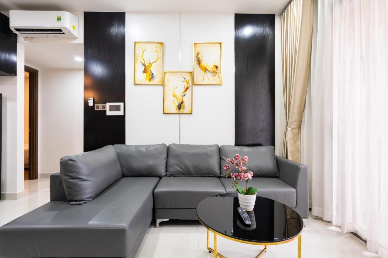 Price Saigon Royal 2 Bedrooms Apartment *